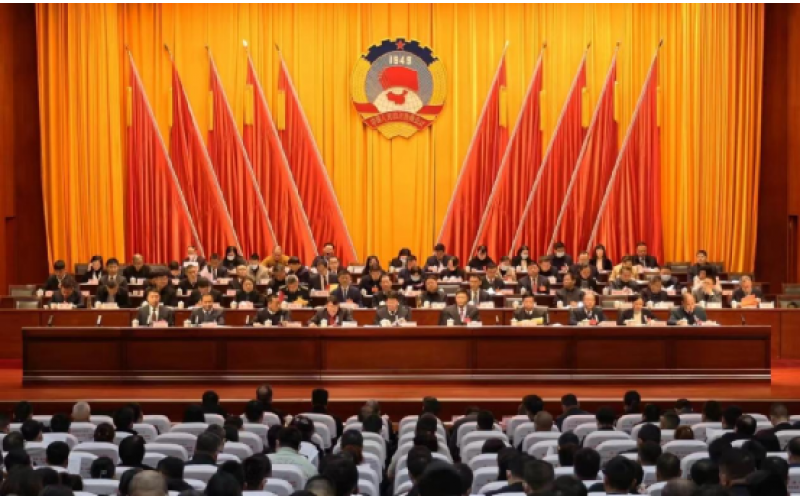 建言獻(xiàn)策 參政議政 共繪發(fā)展新藍(lán)圖